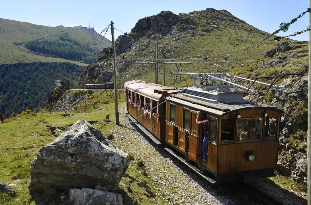 le train de la rhune